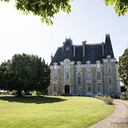 Chateau De Montbraye Parigné-lʼÉvêque Eksteriør billede